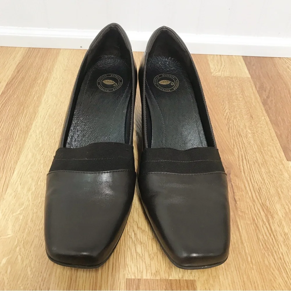 NURTURE Brown Leather Square‎ Toe Heel Pump Wedge Chunky Block Heel Size 9.5